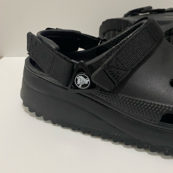 ADULTS' UNISEX CROCS CLASSIC HIKER CLOGS WMN’s 8 - Picture 9 of 10